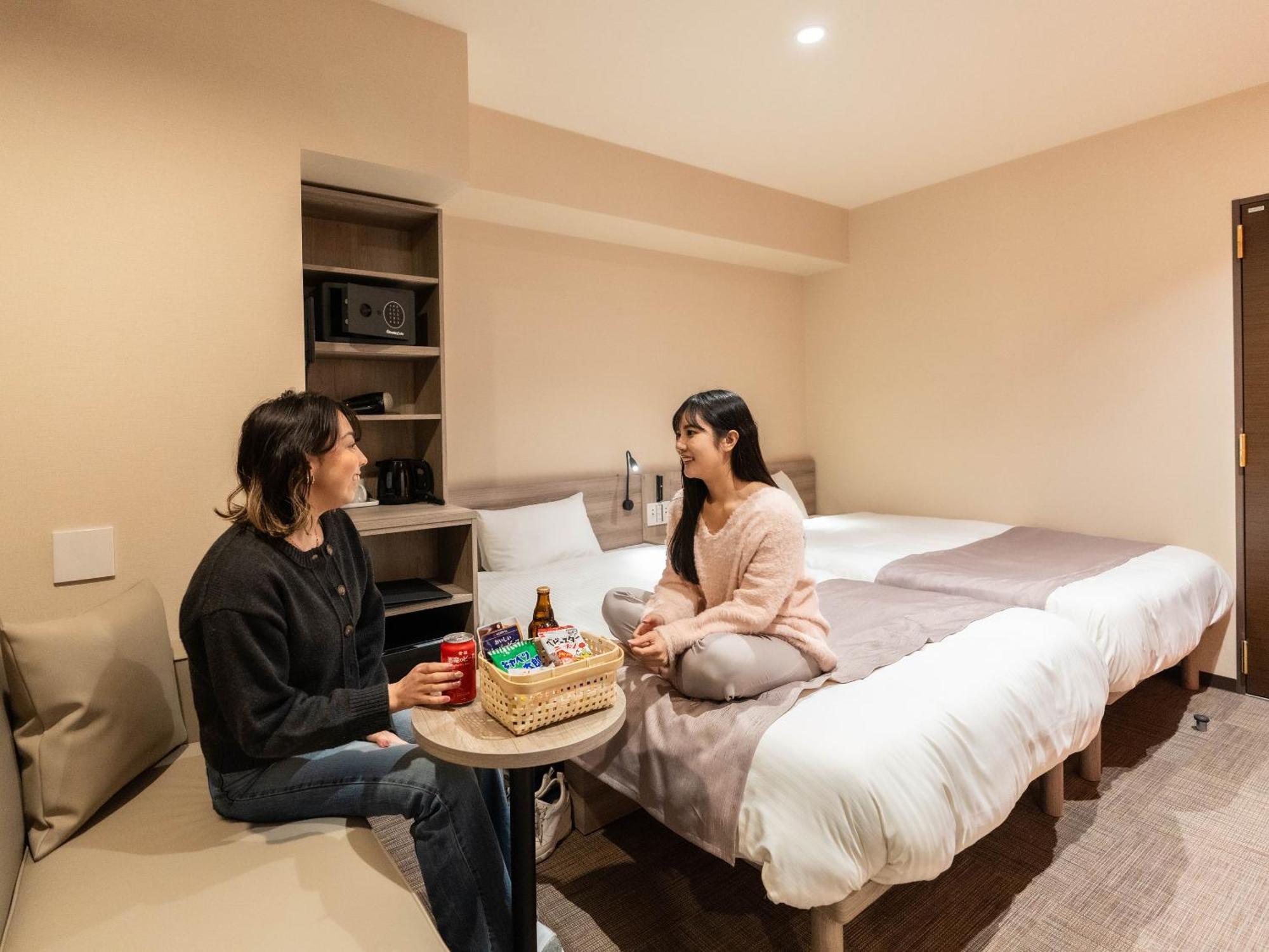 Hotel Sanrriott Shinsaibashi 大阪市 エクステリア 写真